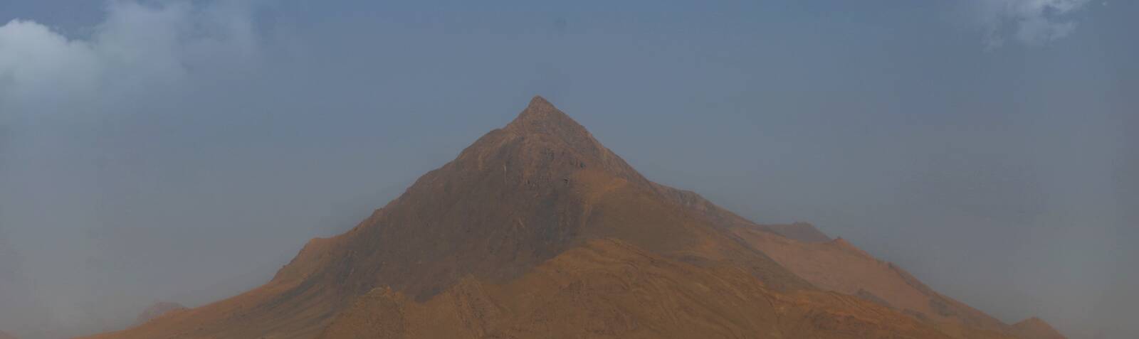 Mount Bojeh: A Cultural Landmark in Khomein, Iran
